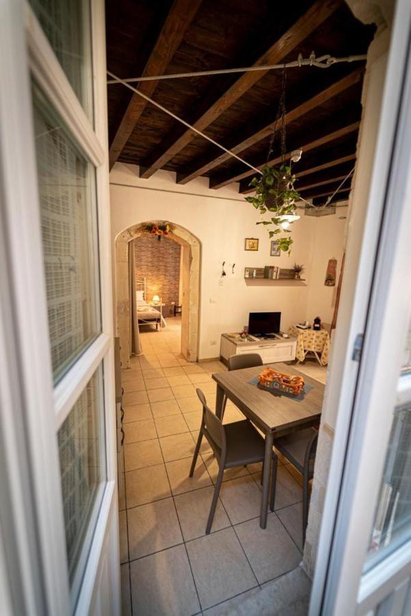 Perla Marina Appartement Syracuse Buitenkant foto